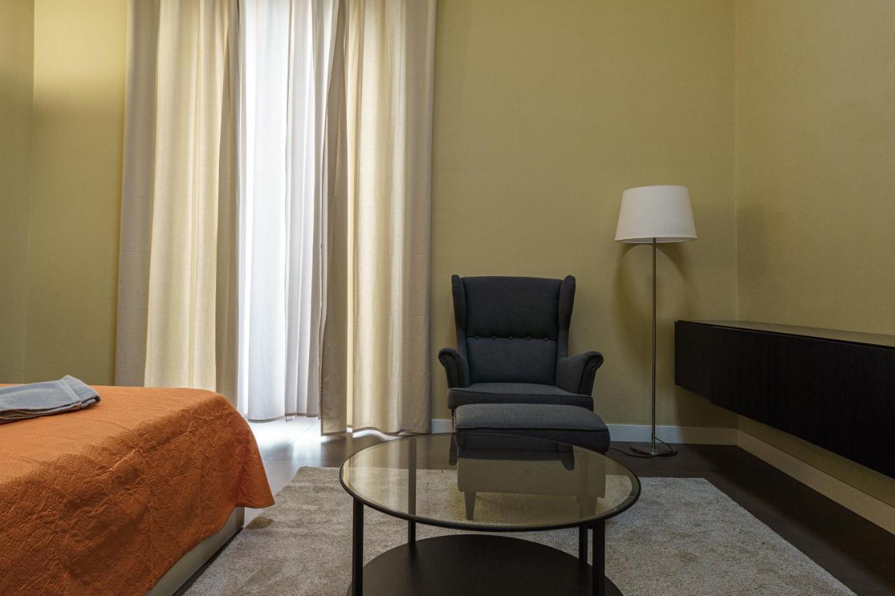 Holiday In Archimede Apartment CTA