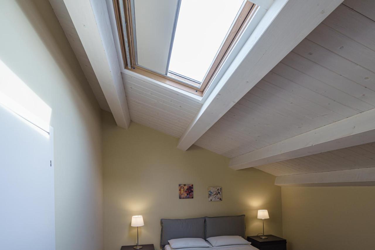 Holiday In Archimede Apartment CTA