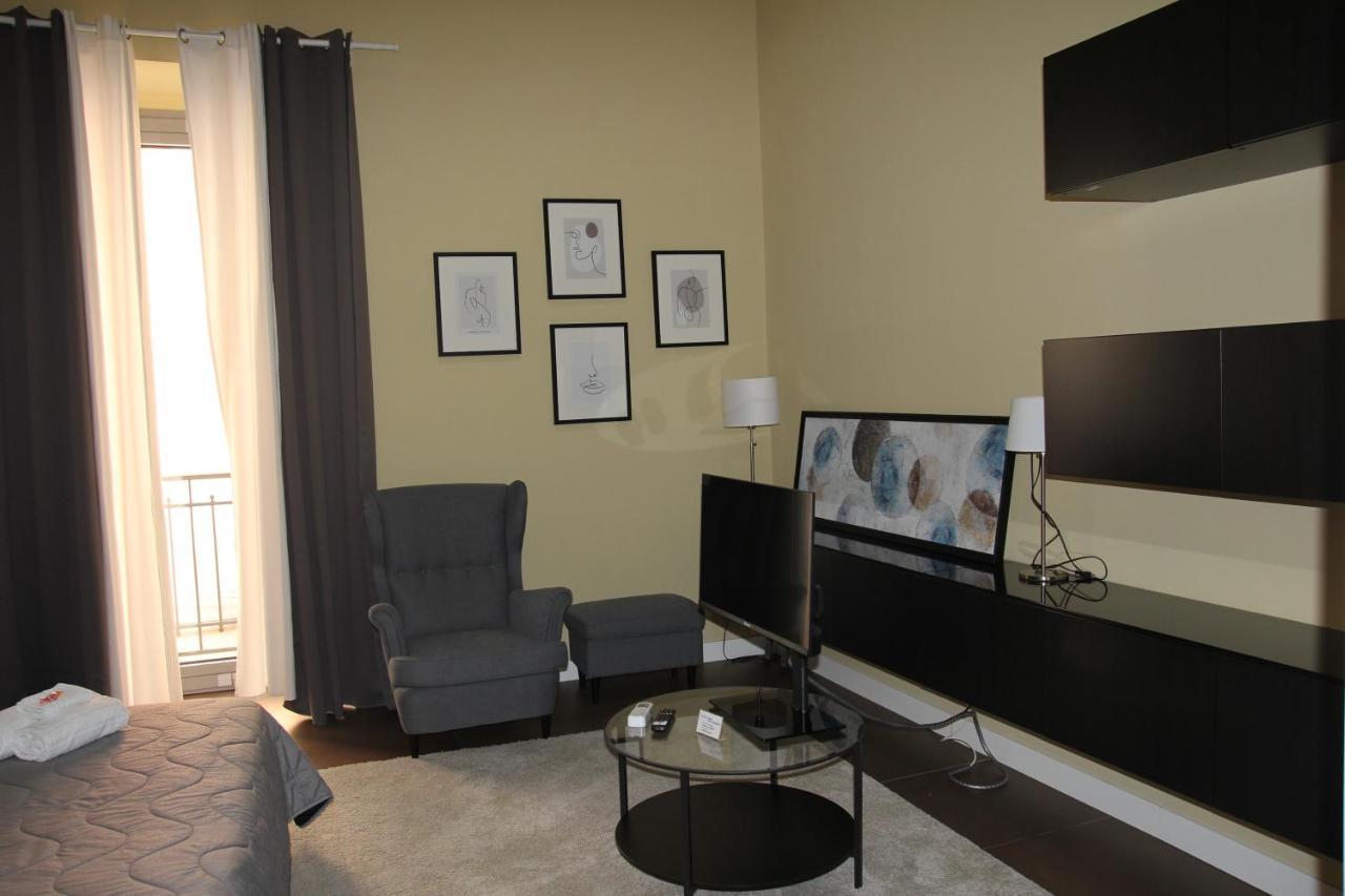 Holiday In Archimede Apartment CTA